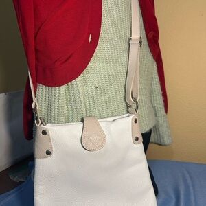 Italian Leather Crossbody Purse Borse in Pelle Made in Italy Cream Brand less